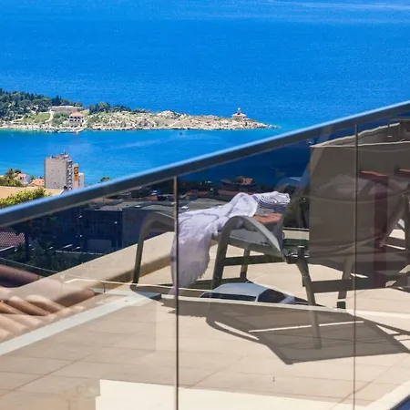 Mira With Fantastic Sea View מאקרסקה