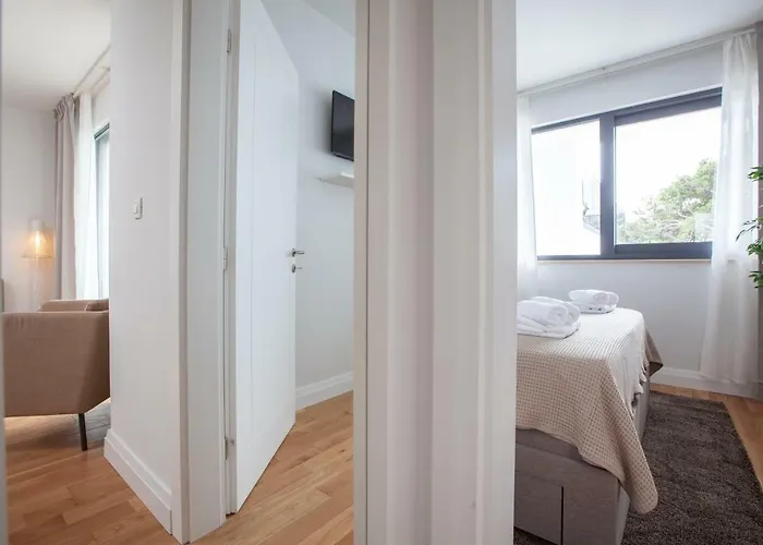 Mira With Fantastic Sea View וילה