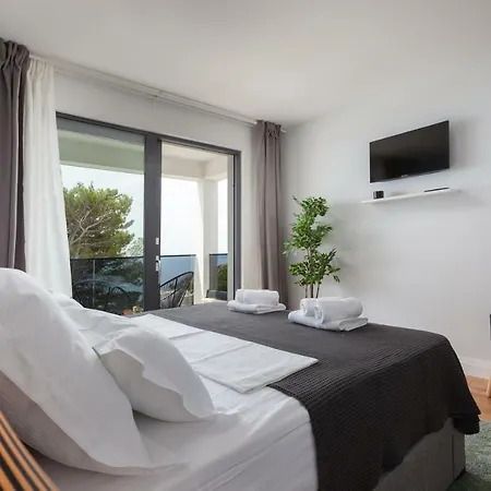 Mira With Fantastic Sea View Vila Makarska