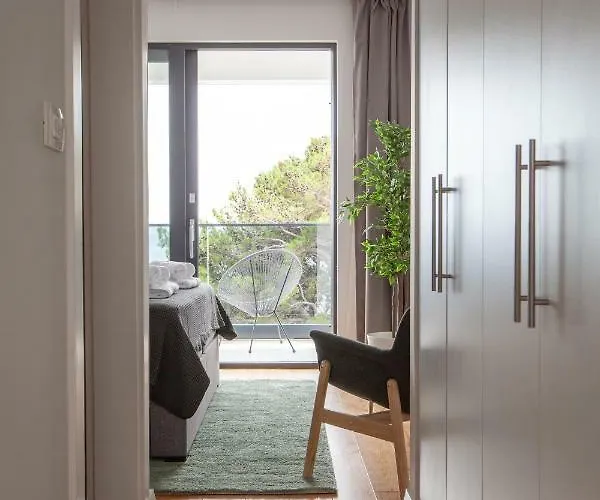 Villa Mira With Fantastic Sea View Makarska