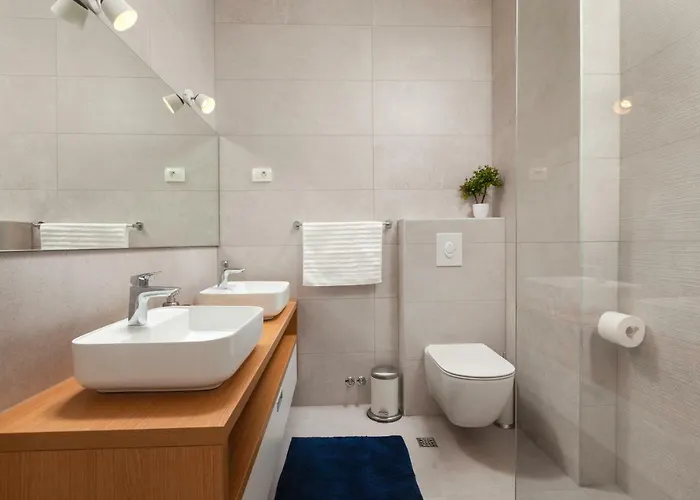 Villa Mira With Fantastic Sea View Makarska