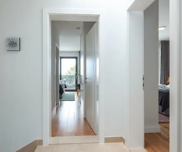 Mira With Fantastic Sea View Villa