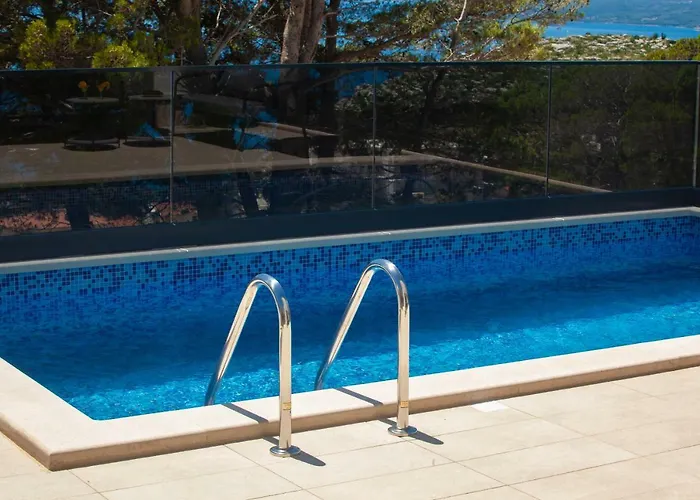 Mira With Fantastic Sea View Villa *