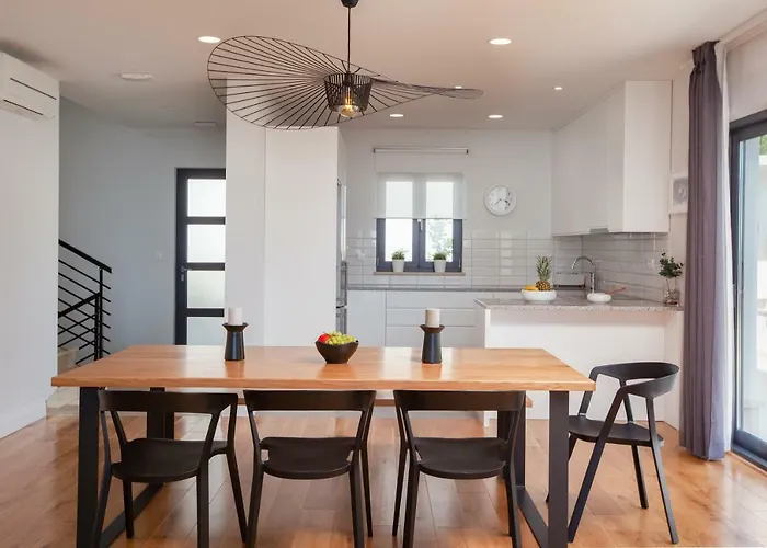 Mira With Fantastic Sea View *